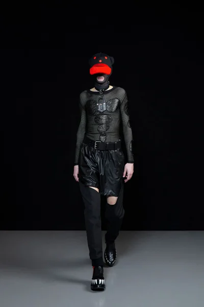 Look 40